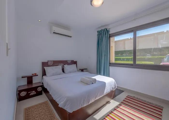 Cozy 2-bedroom In G-cribs, El Gouna. Terrace & Pool Appartement Hurghada