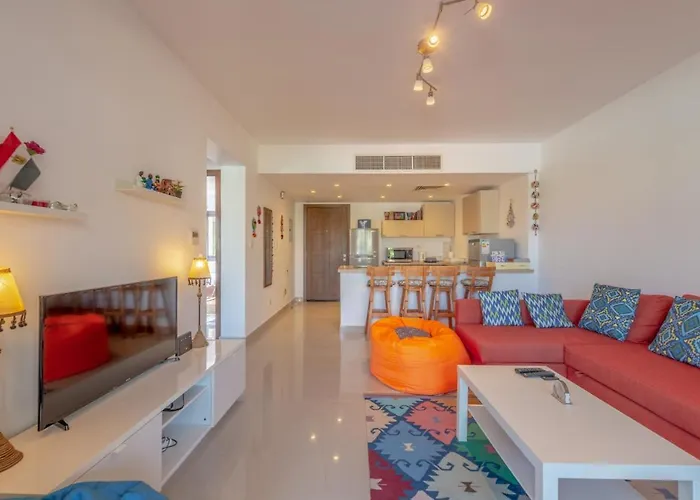 Cozy 2-bedroom In G-cribs, El Gouna. Terrace & Pool Hurghada